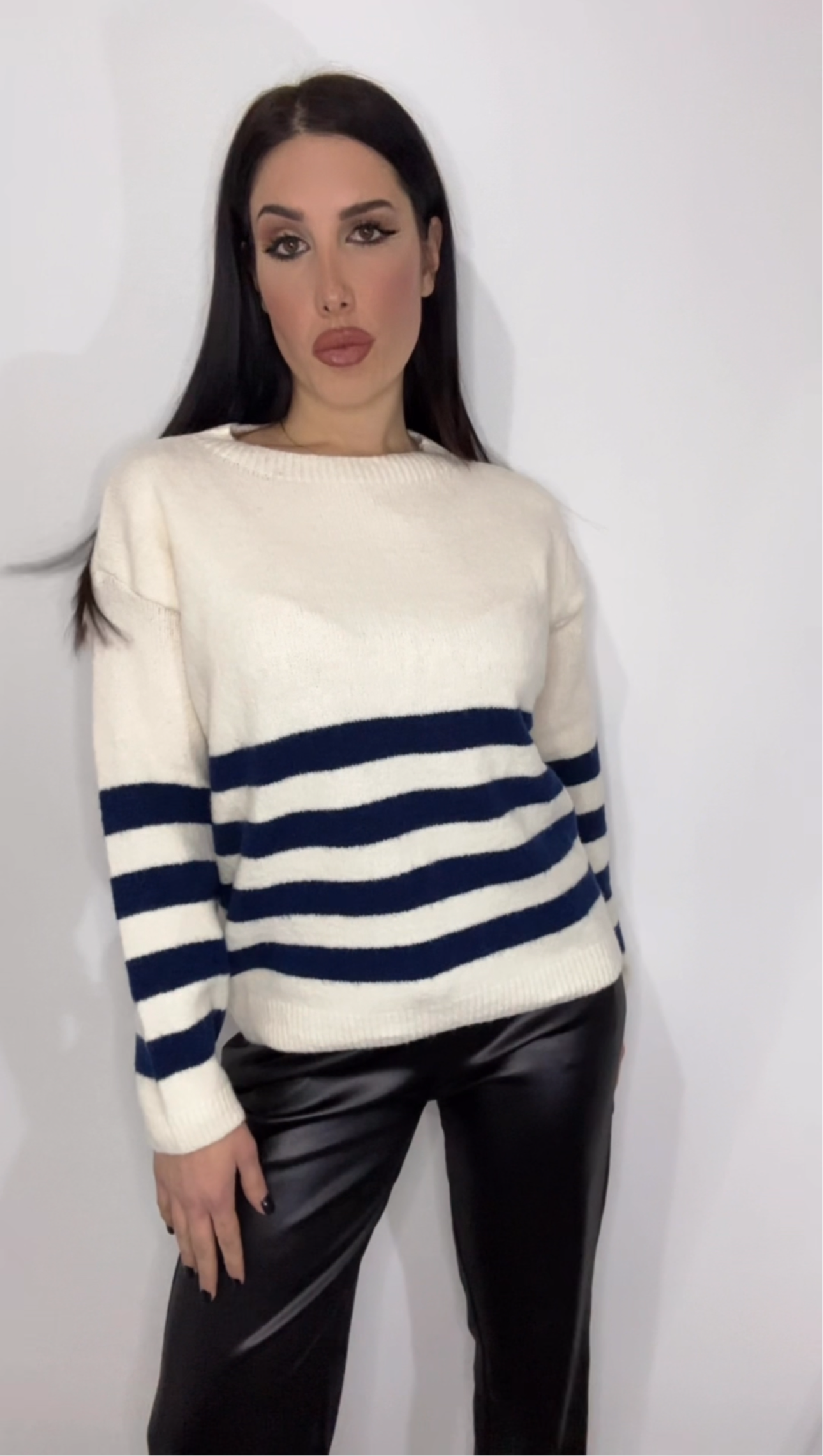 Maglione a righe blu navy