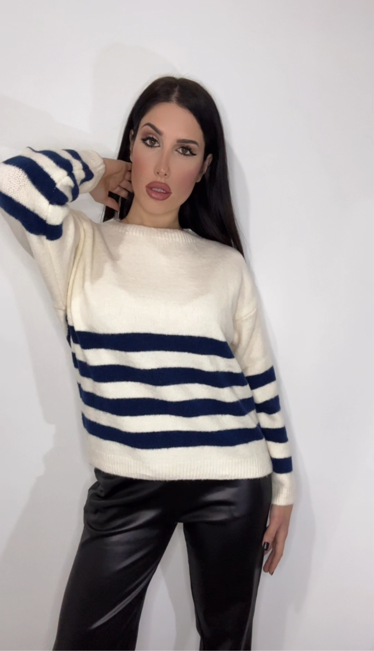 Maglione a righe blu navy