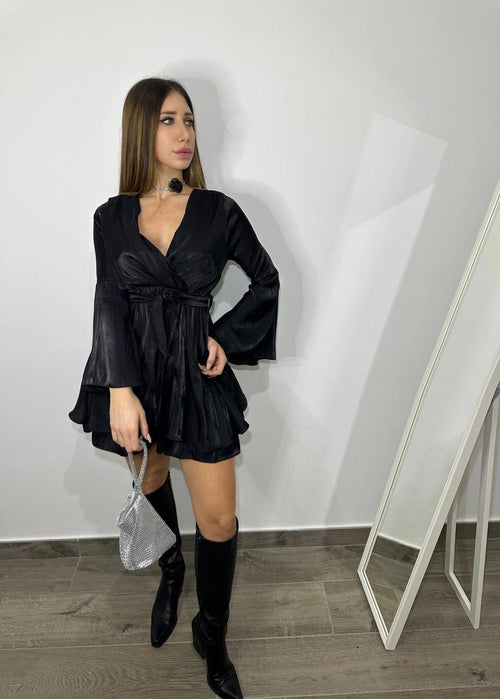 Abito Aila (black version)