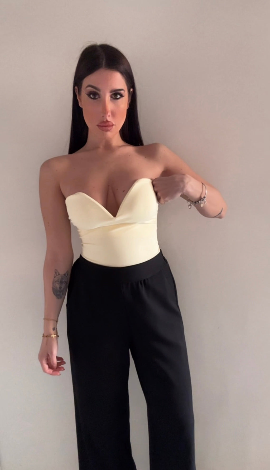 Body Bustier Giallo Burro con Scollo a Cuore