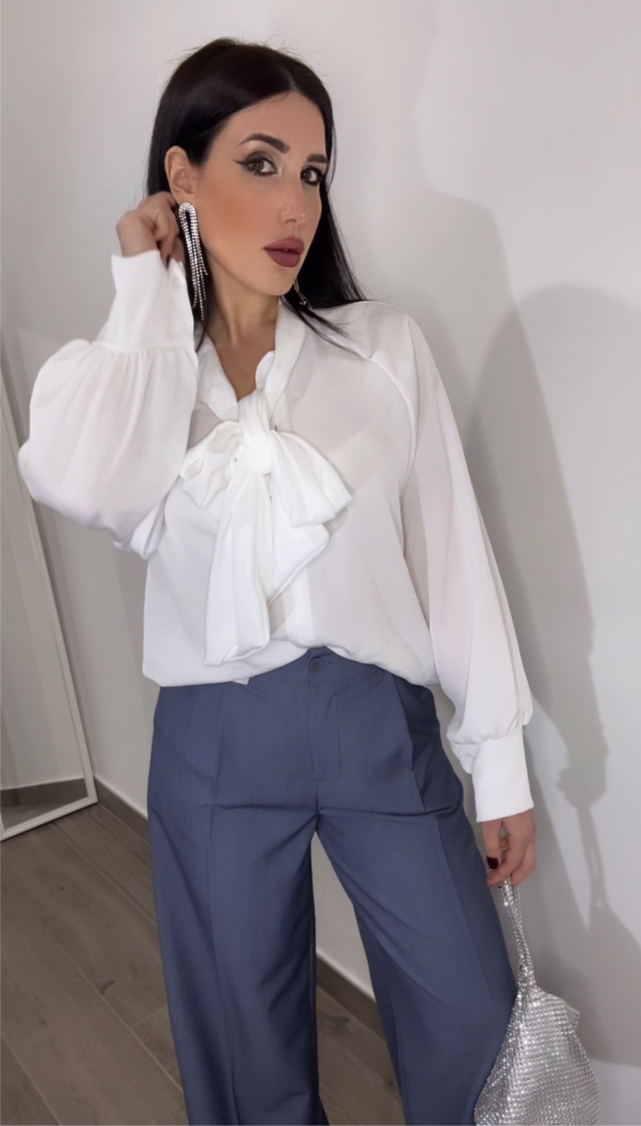 Camicia donna con nodo regolabile